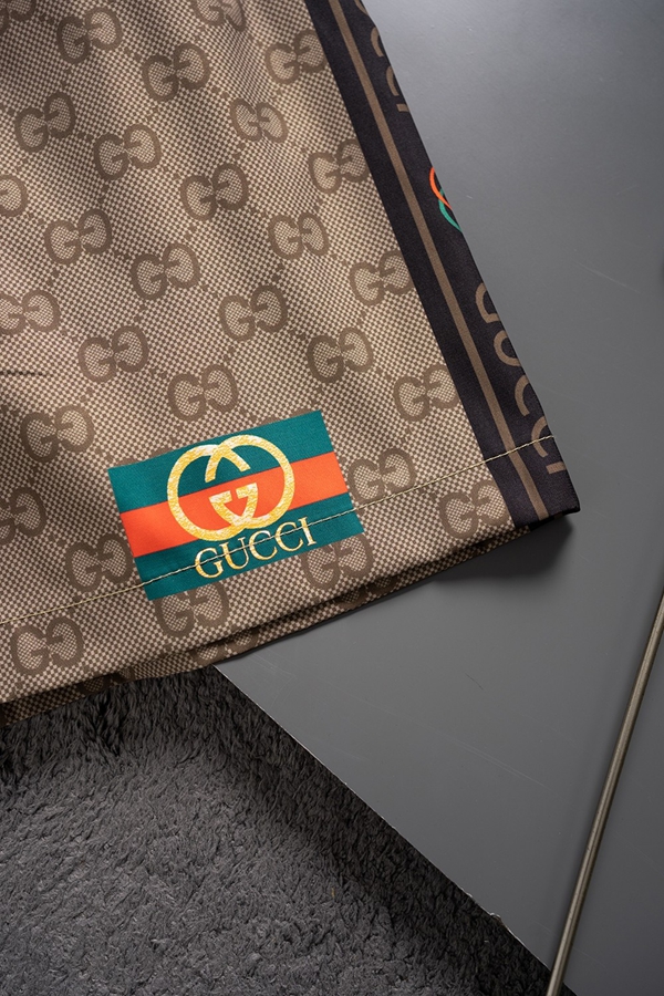 ブランドハーフパンツ着用イメージ